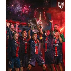 Paris Saint-Germain verbrak de vloek van de Champions League en won de Champions League.